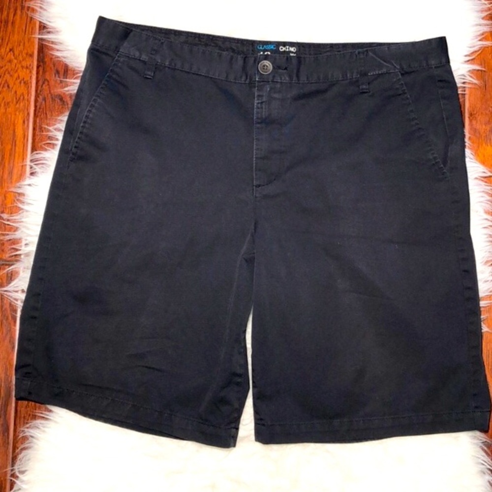 Men's Blue Crown Chino Shorts 40